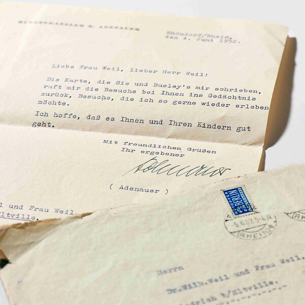 Bundeskanzler Konrad Adenauer erinnert sich gerne an die Besuche im Weingut Robert Weil (Brief von 1952)